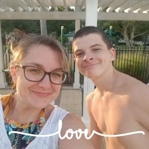 Meet your Posher, Stacey